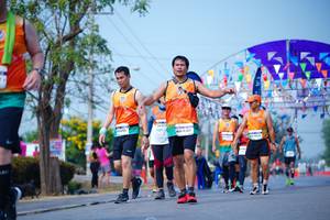 BIB: 
                            <button type="button" onclick="openModal(10098833)" class="btn btn-primary btn-sm float-right btn-popup" data-toggle="modal" data-target=".modal-high-quality">
                        <i class="fas fa-shopping-cart"></i> Add to Cart
                    </button>
                                            <button type="button" onclick="isThisMe(10098833, true)" class="btn btn-success btn-sm float-right btn-popup btn-isme hidden" data-toggle="tooltip" data-placement="bottom" title="นี่คือรูปของคุณใช่ไหม คลิกที่นี่เพื่อเอาเข้าอัลบั้ม">
                        <i class="fas fa-plus"></i> Add to album
                    </button>
                    <button type="button" onclick="isThisMe(10098833, false)" class="btn btn-warning btn-sm float-right btn-popup btn-isnotme hidden">
                        <i class="fas fa-ban"></i> Remove from album
                    </button>